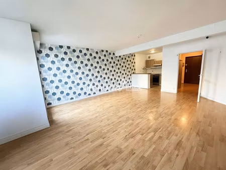 vente appartement 2 pièces 67 m² à chateauroux (36000)  42 900 €