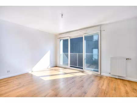 vente appartement 1 pièce 27 m² à longjumeau (91160)  138 000 €