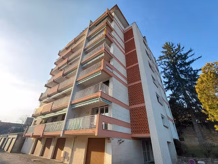 bel appartement 2 chambres avec balcon à bergerac