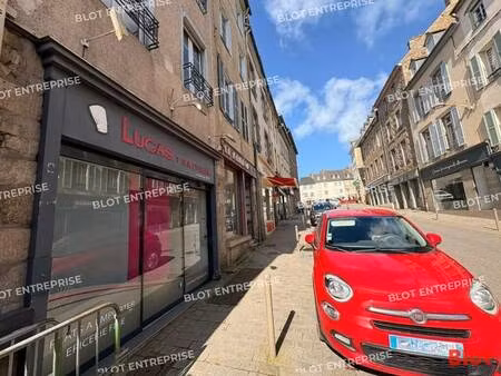 local commercial à louer