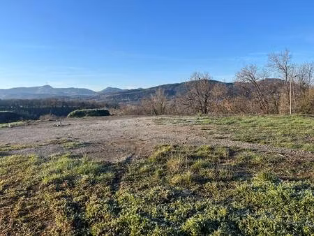 terrain constructible viabilisé à vendre