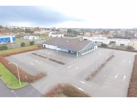 local commercial à louer