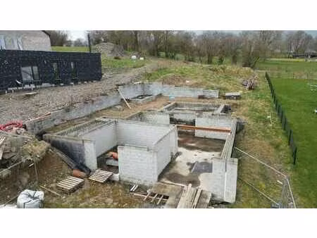 terrain à bâtir de 10 ares 33 – projet déjà entamé – marbay