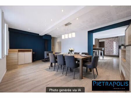 maison familliale - 4 chambres - très bon état - cour intérie