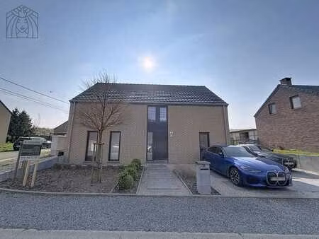 maison 4 façades et 4 chambres à faulx-les-tombes (gesves)