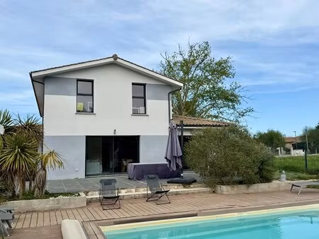 maison contemporaine 8 pièces à vendre à salles - réf. 4430