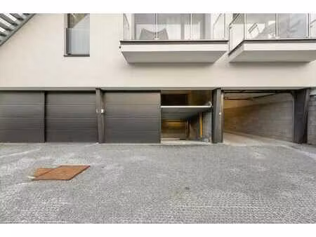 garage fermé à vendre à dendermonde