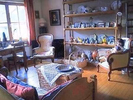 bel appartement 2 chambres en plein centre-ville de huy