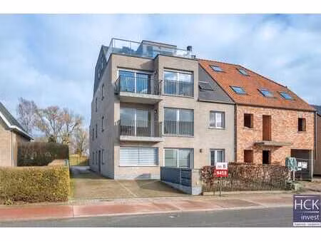 kruishoutem - instapklaar 2-slpk. appartement  vlakbij ce...