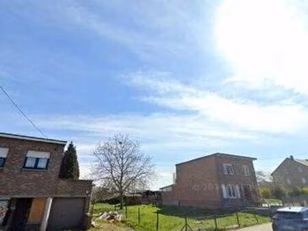 terrain plat à bâtir (600 m²)