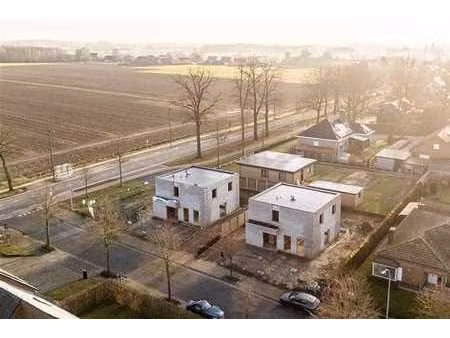 energiezuinig wonen in het groene lotenhulle.