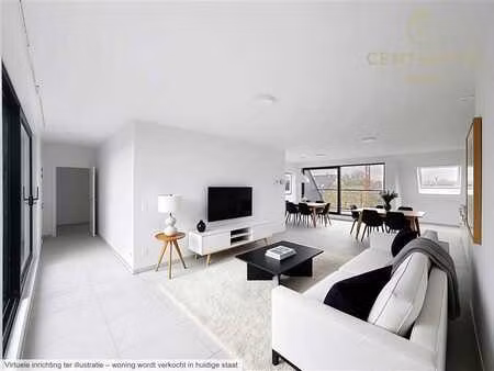 spacieux penthouse neuf et lumineux avec 3 ch.