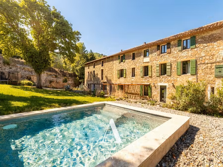 vente mas 11 pièces