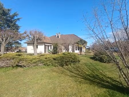 sh square loire haute-loire