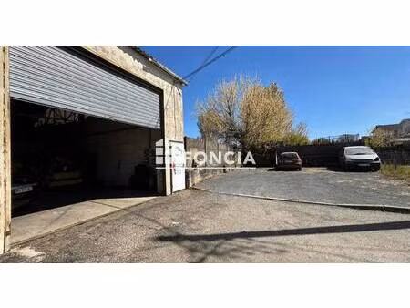 local commercial à vendre