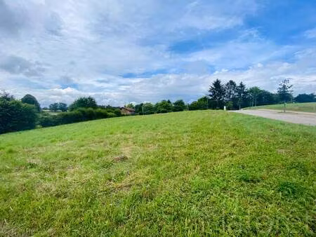 terrain à vendre
