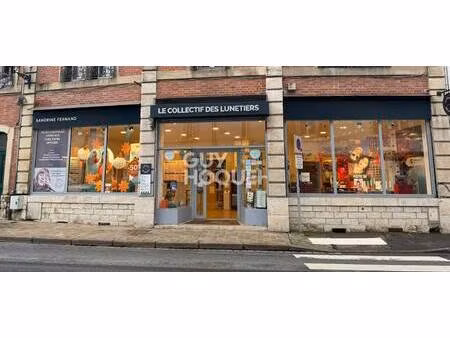 local commercial à louer