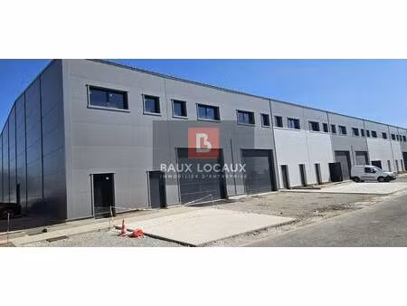 local d'activités à louer