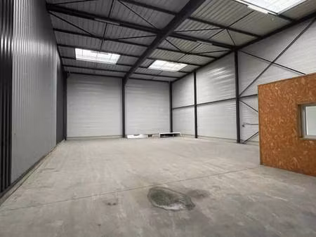 local d'activités à louer