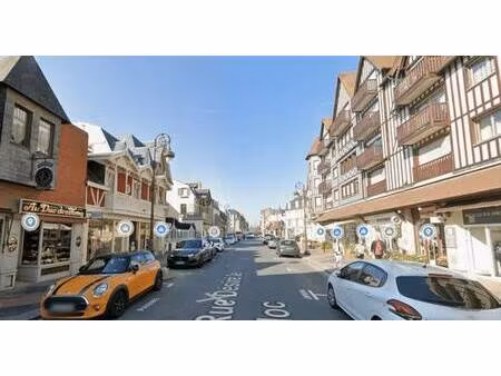 local commercial avec bail commercial