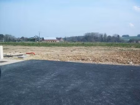 terrain constructible viabilisé à vendre