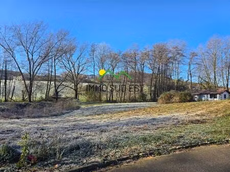 terrain constructible viabilisé à vendre