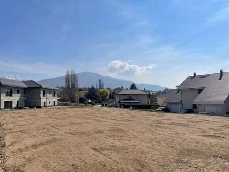 terrain constructible viabilisé à vendre