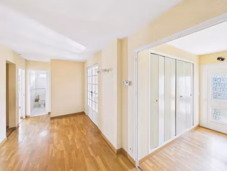 vente appartement 5 pièces 93 m² sainte-hélène-du-lac (73800)