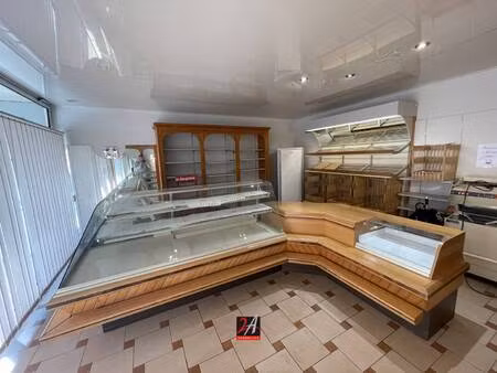 local d'activités à vendre