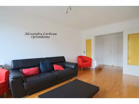 appartement lumineux 3 pièces la fleche (72)