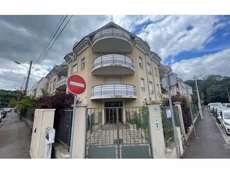 location appartement  56 m² t-3 à villepinte  1 137 €