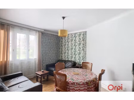 location maison  56.12 m² t-3 à montluçon  595 €