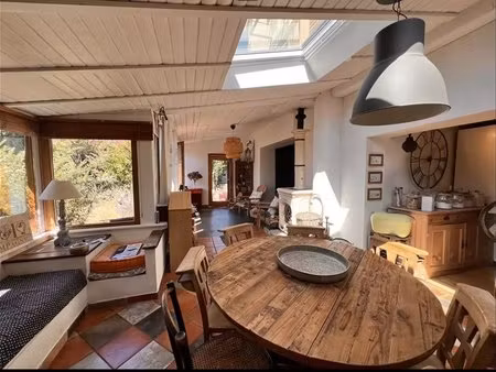 demeure de caractère – 280 m² – ennezat (63720)