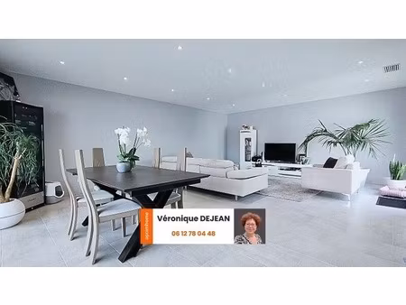 maison moderne plain-pied à orcet (63670 )– proche clermont-ferrand – 134 m² – 405 000 €