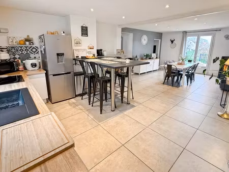 vente maison 6 pièces 138 m² péronne (80200)