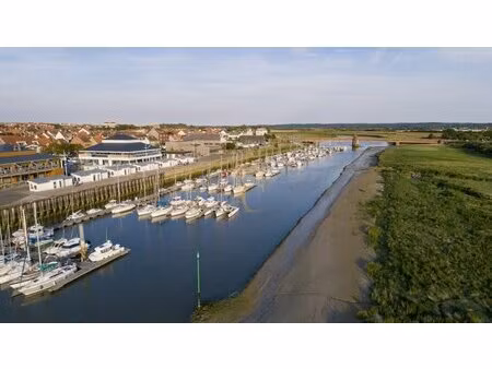 en vente fonds de commerce 160 m² – 424 000 € |étaples