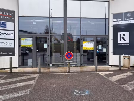 cellule commerciale a vendre