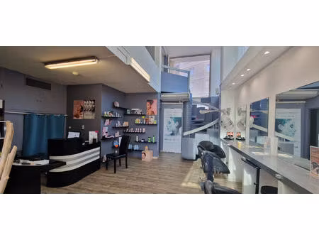 local commercial nimes 6 pièce(s) 90.57 m2 loi carrez