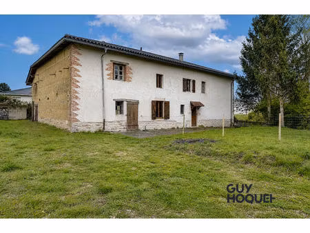 belle ferme bressanne de 200m² en partie rénovée terrain 1170 m²