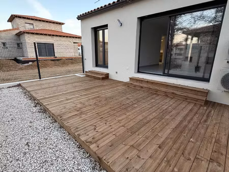 location maison 3 pièces 69 m² à thuir (66300)