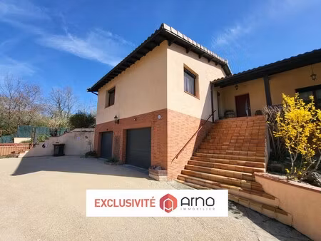 maison 7 pièces 242m2 - sous sol complet et garage 50m2