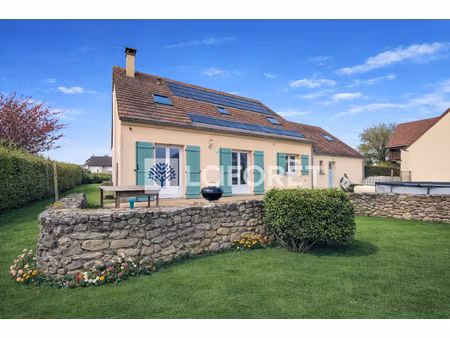 maison indépendante avec double garage proche provins