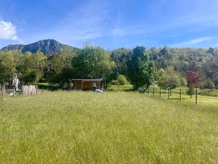 terrain constructible viabilisé à vendre