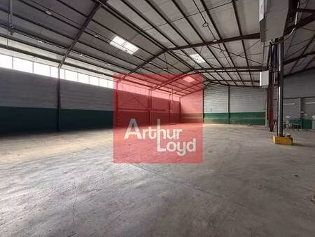 local d'activités à louer