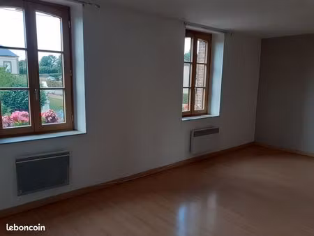 appartement f4  84m2 à soligny-la-trappe