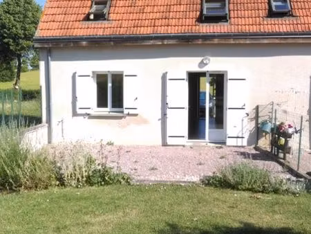 location maison mitoyenne de village
