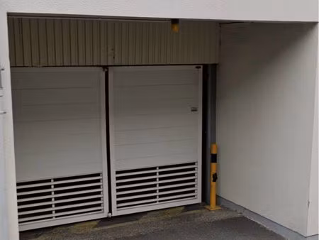 emplacement de stationnement