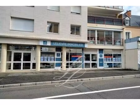 location - bureaux 296 m2 le mans