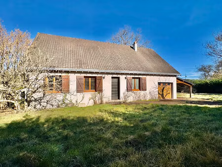 vente maison 4 pièces  111.08m²  céré