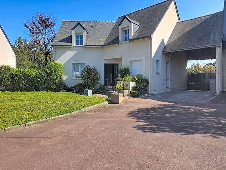 vente maison 7 pièces  168.00m²  bouchemaine